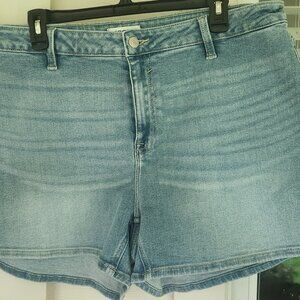 16W Vigoss High Rise Denim Shorts